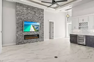 2133 Cape Coral Pkwy W, Cape Coral, FL 33914 - Photo 15