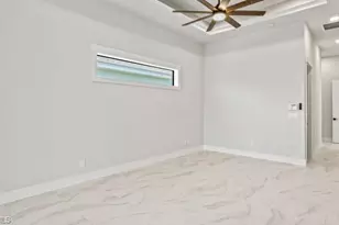 2133 Cape Coral Pkwy W, Cape Coral, FL 33914 - Photo 17