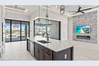 2133 Cape Coral Pkwy W, Cape Coral, FL 33914 - Photo 11