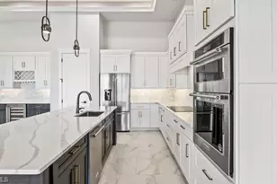 2133 Cape Coral Pkwy W, Cape Coral, FL 33914 - Photo 13