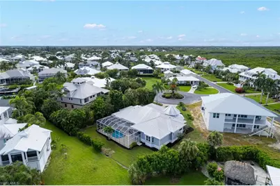 18210 Chesapeake Ct, Fort Myers, FL 33908 - Photo 31