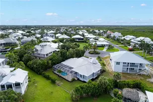 18210 Chesapeake Ct, Fort Myers, FL 33908 - Photo 31