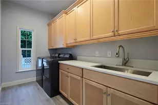 18210 Chesapeake Ct, Fort Myers, FL 33908 - Photo 23