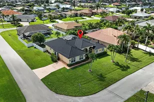 3929 SW 26th Ave, Cape Coral, FL 33914 - Photo 7