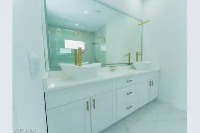 3307 NE 13th Ave, Cape Coral, FL 33909 - Photo 21