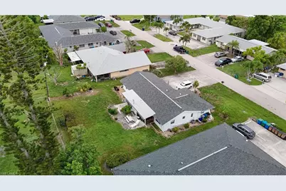 3609 SE 9th Pl, Cape Coral, FL 33904 - Photo 5
