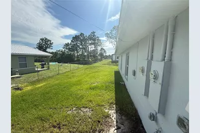 915 Graystone Ave, Lehigh Acres, FL 33974 - Photo 13