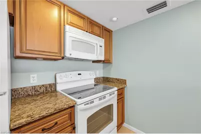 2885 Palm Beach Blvd #101, Fort Myers, FL 33916 - Photo 27