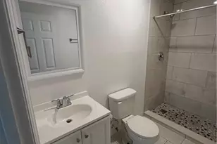 1171 Laurel Dr, North Fort Myers, FL 33917 - Photo 9