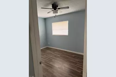 1171 Laurel Dr, North Fort Myers, FL 33917 - Photo 5