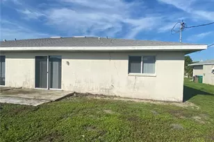 1027 SE 11th St, Cape Coral, FL 33990 - Photo 23