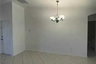 1027 SE 11th St, Cape Coral, FL 33990 - Photo 7