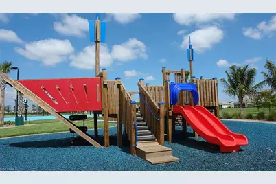 2772 Lambay Ct, Cape Coral, FL 33991 - Photo 13