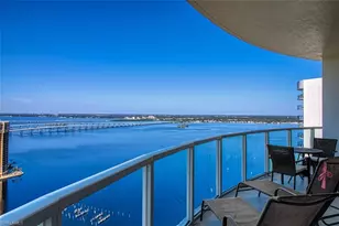 3000 Oasis Grand Blvd, Fort Myers, FL 33916 - Photo 23