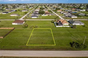 816 El Dorado Blvd N, Cape Coral, FL 33993 - Photo 1