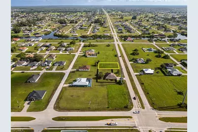 816 El Dorado Blvd N, Cape Coral, FL 33993 - Photo 17