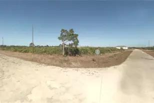 3114 72nd St W, Lehigh Acres, FL 33971 - Photo 1