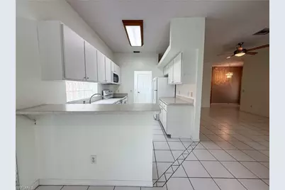 10744 Blue Bimini Cir, Estero, FL 33928 - Photo 11