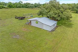 1211 Crescent Ave, Labelle, FL 33935 - Photo 15