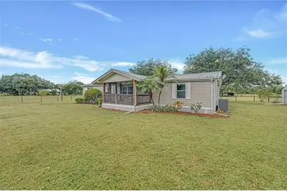 1211 Crescent Ave, Labelle, FL 33935 - Photo 47