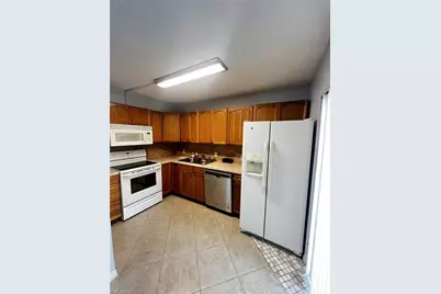 1700 Park Meadows Dr #1, Fort Myers, FL 33907 - Photo 5