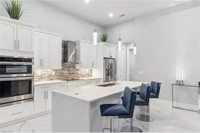 2628 SW 2nd Pl, Cape Coral, FL 33914 - Photo 15