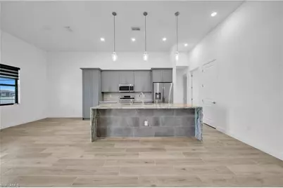 4107 NW 37th St, Cape Coral, FL 33993 - Photo 9