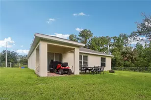 658 Lomond St, Lehigh Acres, FL 33972 - Photo 35