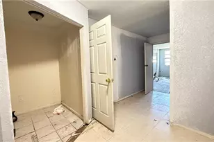 23435 Carolyn Ln, Fort Myers, FL 33913 - Photo 21