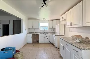 23435 Carolyn Ln, Fort Myers, FL 33913 - Photo 13