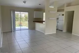 518 NW 19th Pl, Cape Coral, FL 33993 - Photo 3