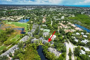 27024 Oakwood Lake Dr, Bonita Springs, FL 34134 - Photo 25