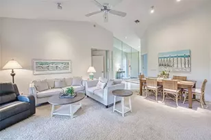 27024 Oakwood Lake Dr, Bonita Springs, FL 34134 - Photo 37