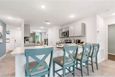 2625 NE 7th Pl, Cape Coral, FL 33909 - Photo 15