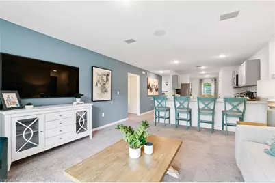 2625 NE 7th Pl, Cape Coral, FL 33909 - Photo 7