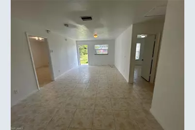 2651 Market St, Fort Myers, FL 33916 - Photo 7