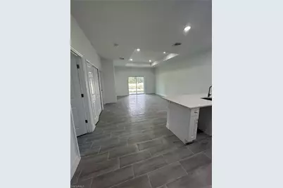 873 Duplex St E, Lehigh Acres, FL 33974 - Photo 7