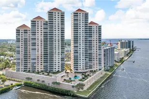 2080 W First St, Fort Myers, FL 33901 - Photo 9