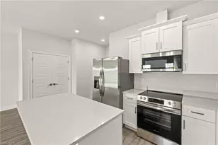 14985 Sunset Eve Loop, Fort Myers, FL 33919 - Photo 7