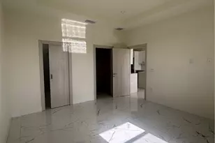 104 Olive Cir, Lehigh Acres, FL 33971 - Photo 5