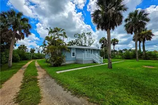 18387 Pioneer Rd, Fort Myers, FL 33908 - Photo 43