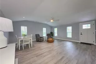 18387 Pioneer Rd, Fort Myers, FL 33908 - Photo 7