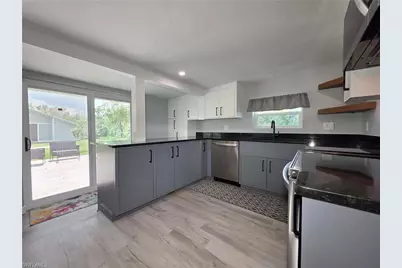 18387 Pioneer Rd, Fort Myers, FL 33908 - Photo 15