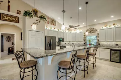 2804 NE 3rd Ave, Cape Coral, FL 33909 - Photo 9