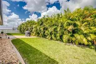 2804 NE 3rd Ave, Cape Coral, FL 33909 - Photo 39