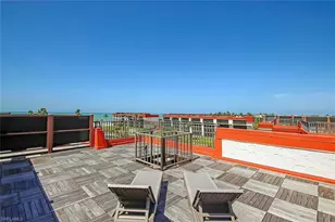 2445 W Gulf Dr, Sanibel, FL 33957 - Photo 25