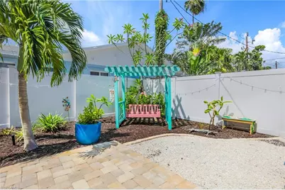 1657 Atlanta Plaza Dr, Sanibel, FL 33957 - Photo 33