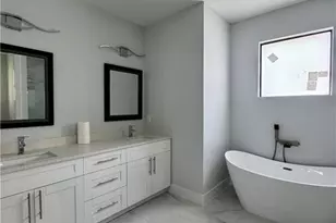 542 Ames St E, Lehigh Acres, FL 33974 - Photo 13