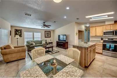 14 Nancy Ln, Fort Myers Beach, FL 33931 - Photo 9