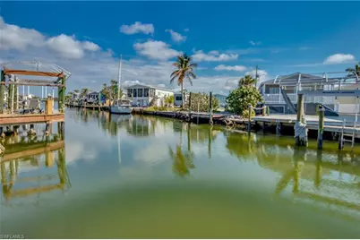 14 Nancy Ln, Fort Myers Beach, FL 33931 - Photo 21